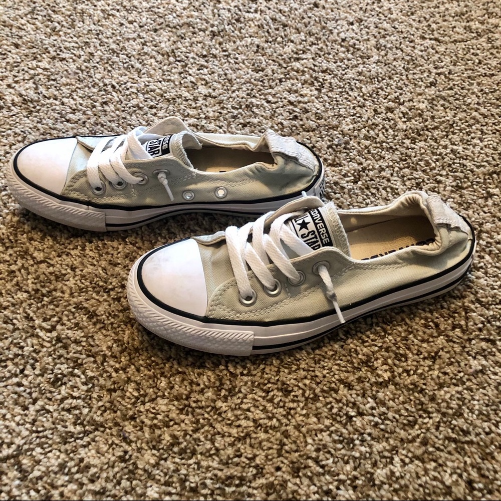 Converse shoes - Picture 2 of 6